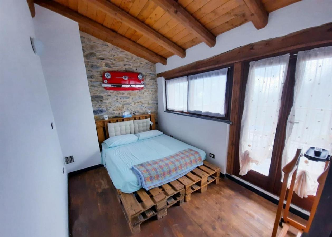 Il Santo Graal Villa Triora Dış mekan fotoğraf